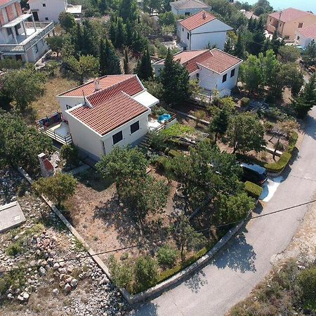 Beachfront House Nada - Happy Rentals كارلوباغ المظهر الخارجي الصورة